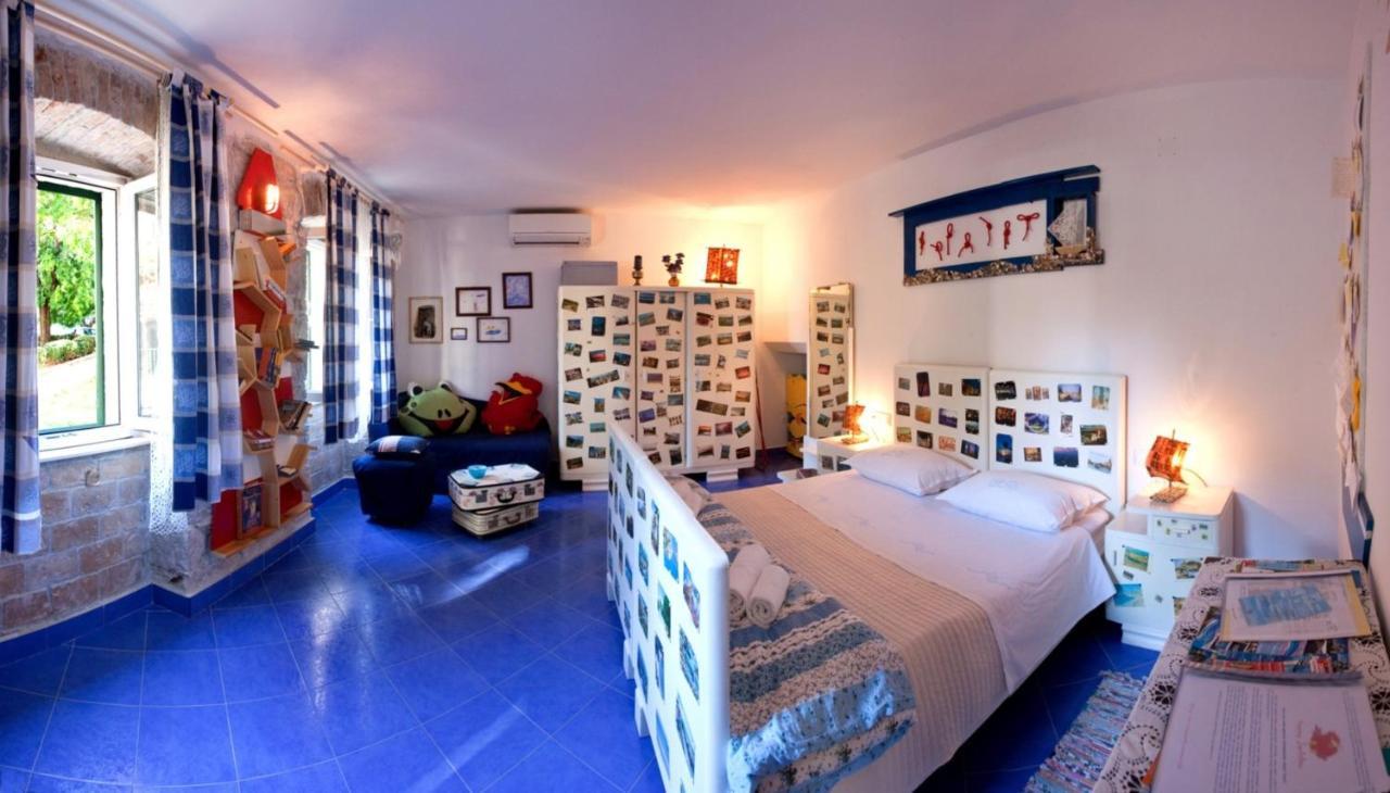 Studio Apartment Sretna Split Eksteriør billede