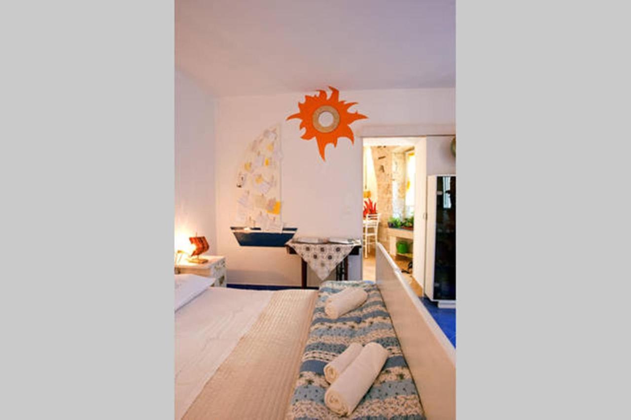 Studio Apartment Sretna Split Eksteriør billede